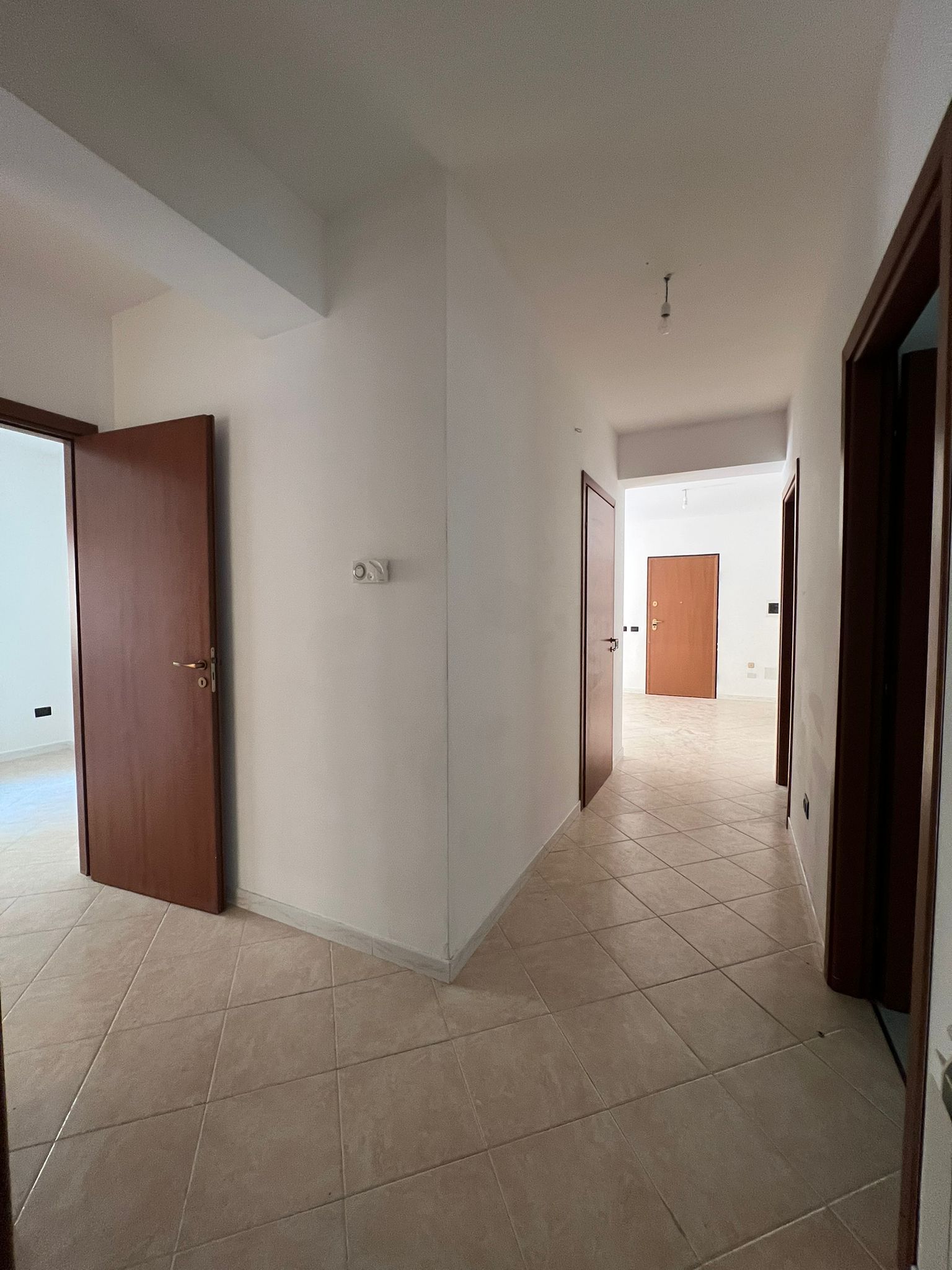 Immobile in piazza Garibaldi 5