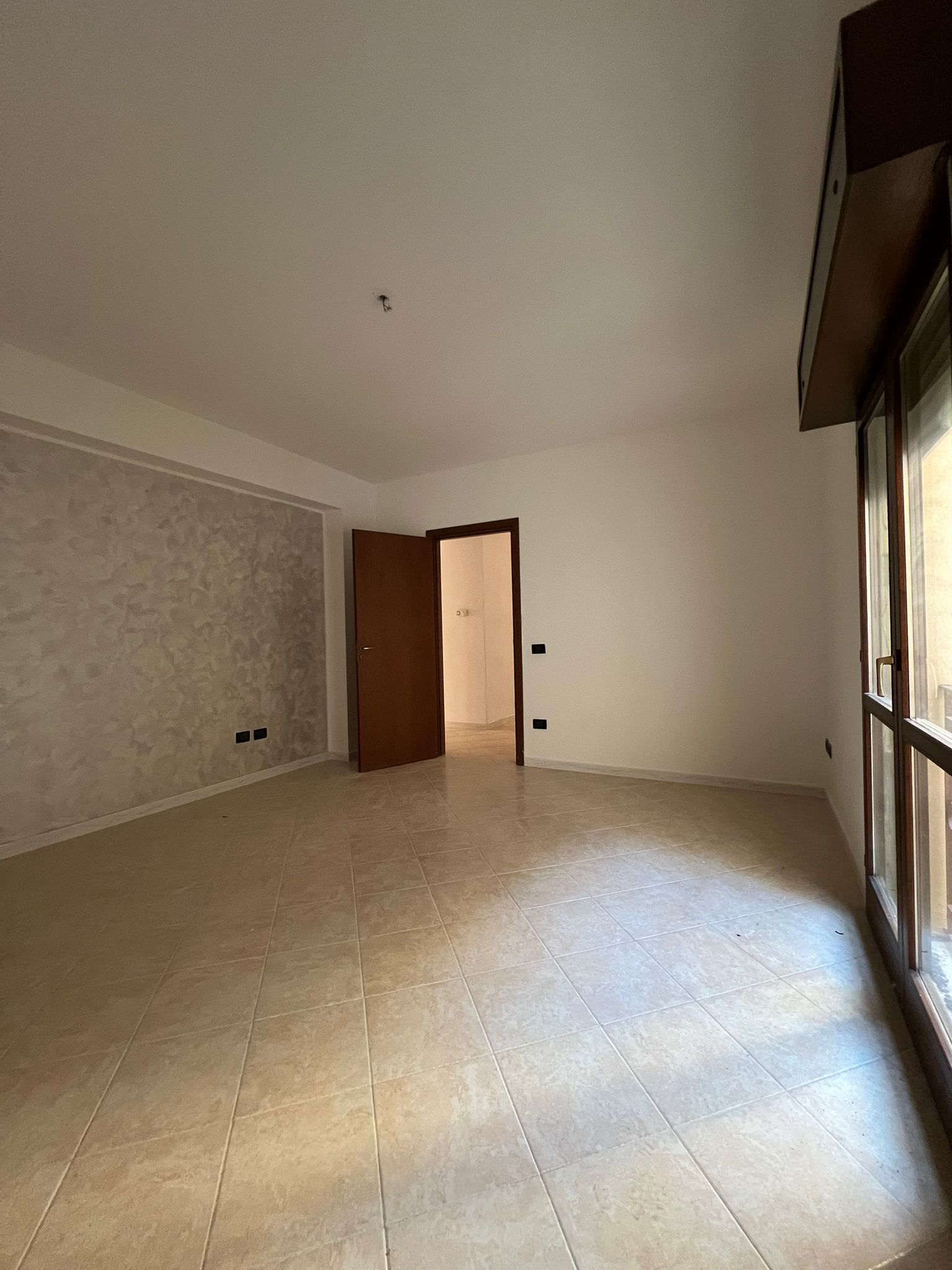 Immobile in piazza Garibaldi 6