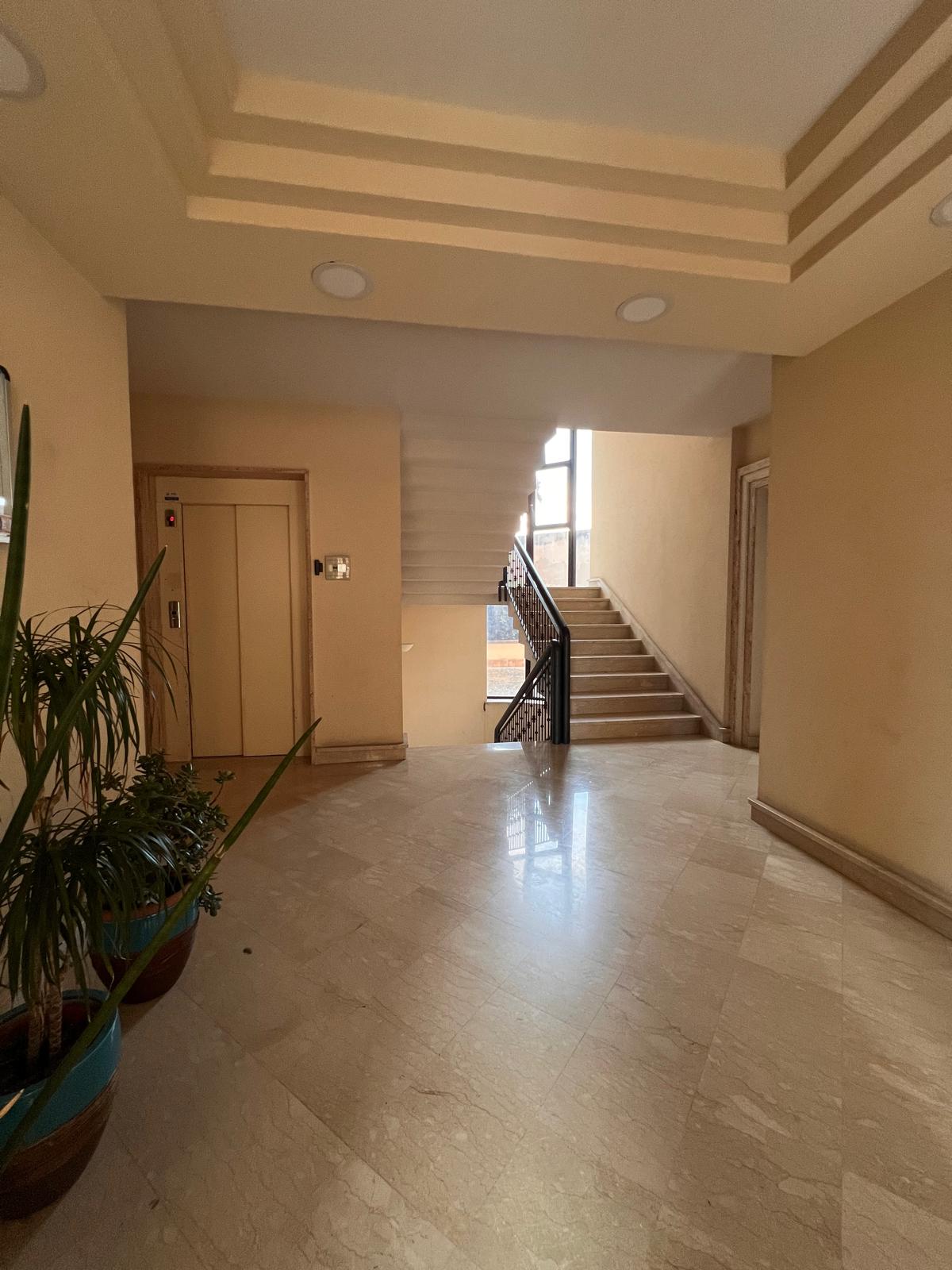 Ampio appartamento a Campobello di Mazara, Via Umberto I 21