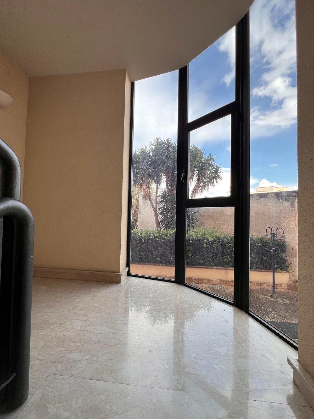 Ampio appartamento a Campobello di Mazara, Via Umberto I 4