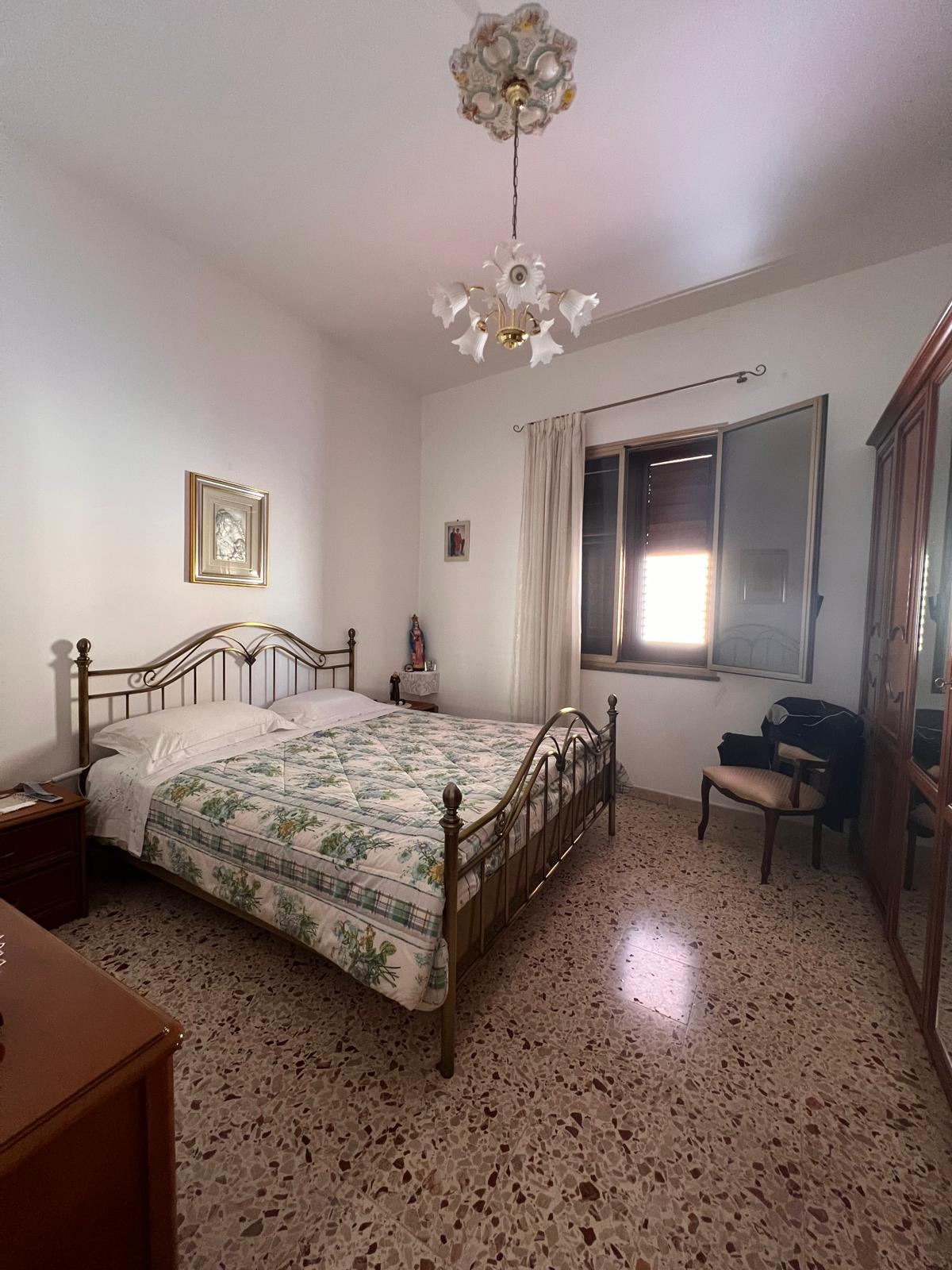 Casa indipendente con giardino e terreno, Tre Fontane 7