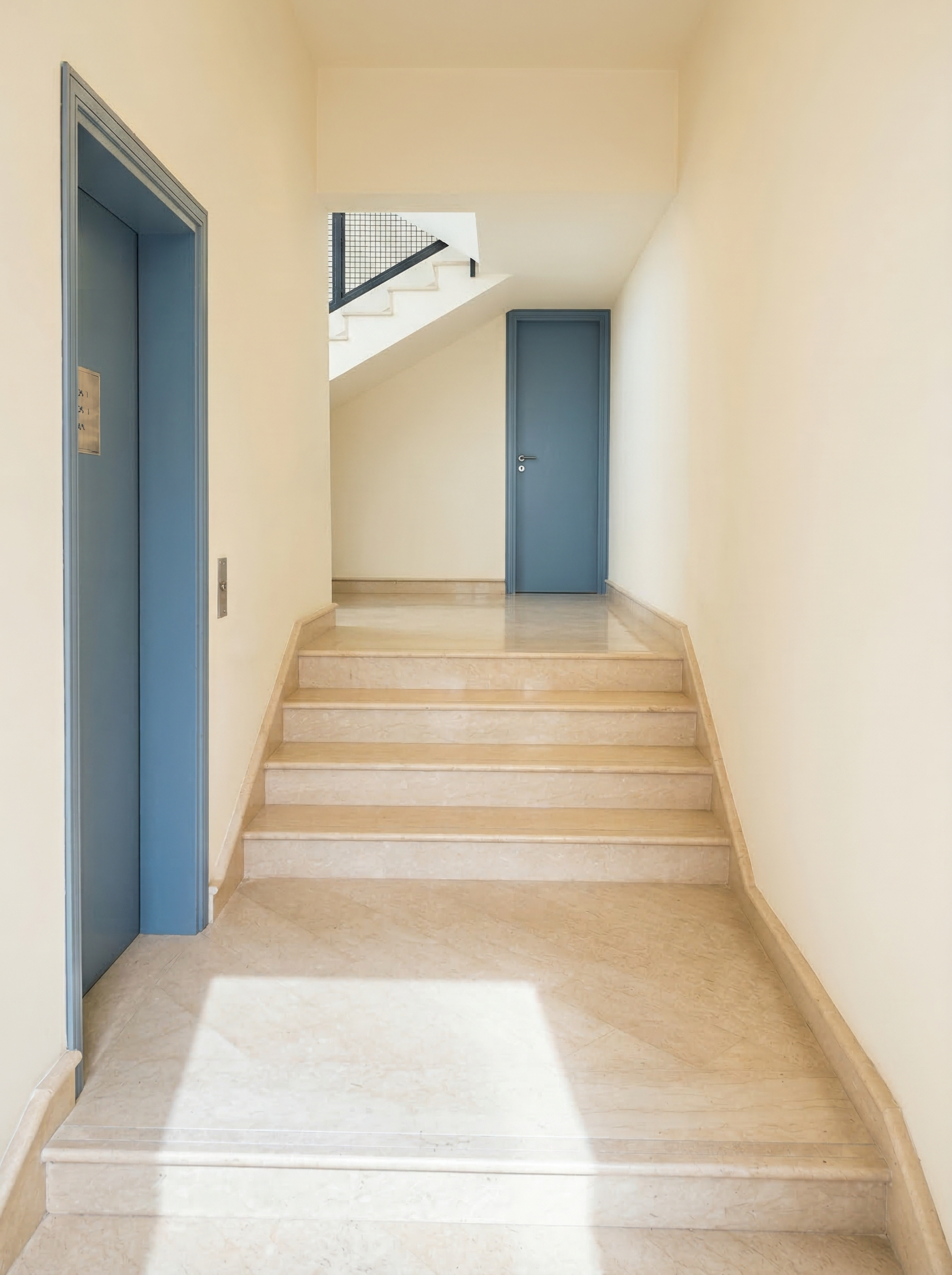 “Santa Ninfa (TP) – Fabbricato indipendente 3 livelli con appartamento, ideale uffici o coworking 3