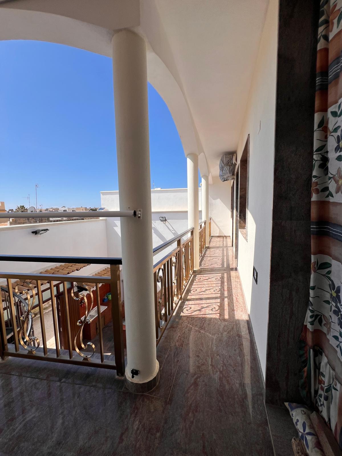 Casa indipendente con giardino e terreno, Tre Fontane 10