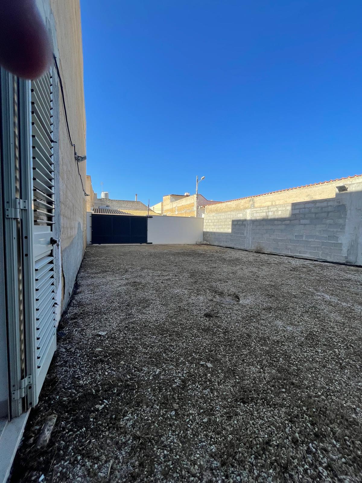 Terreno a Tre Fontane