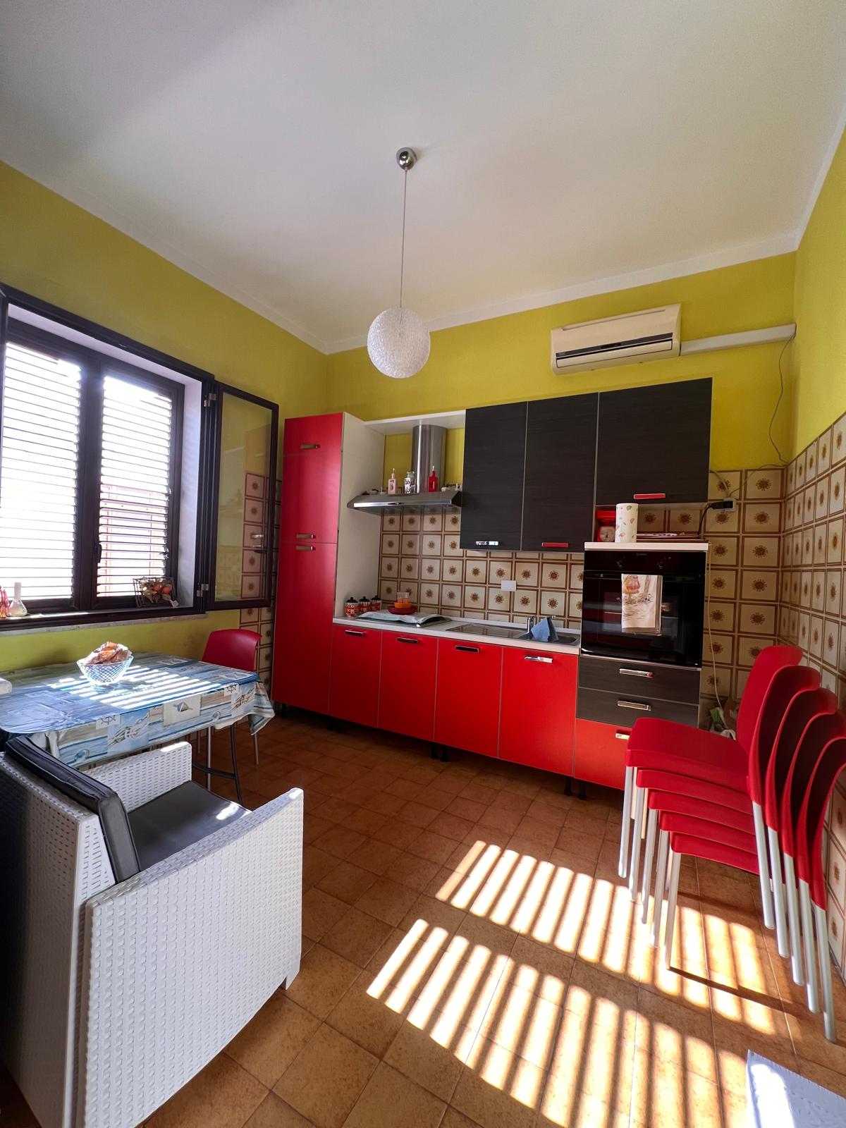 Immobile a Tre Fontane, via 129° 3